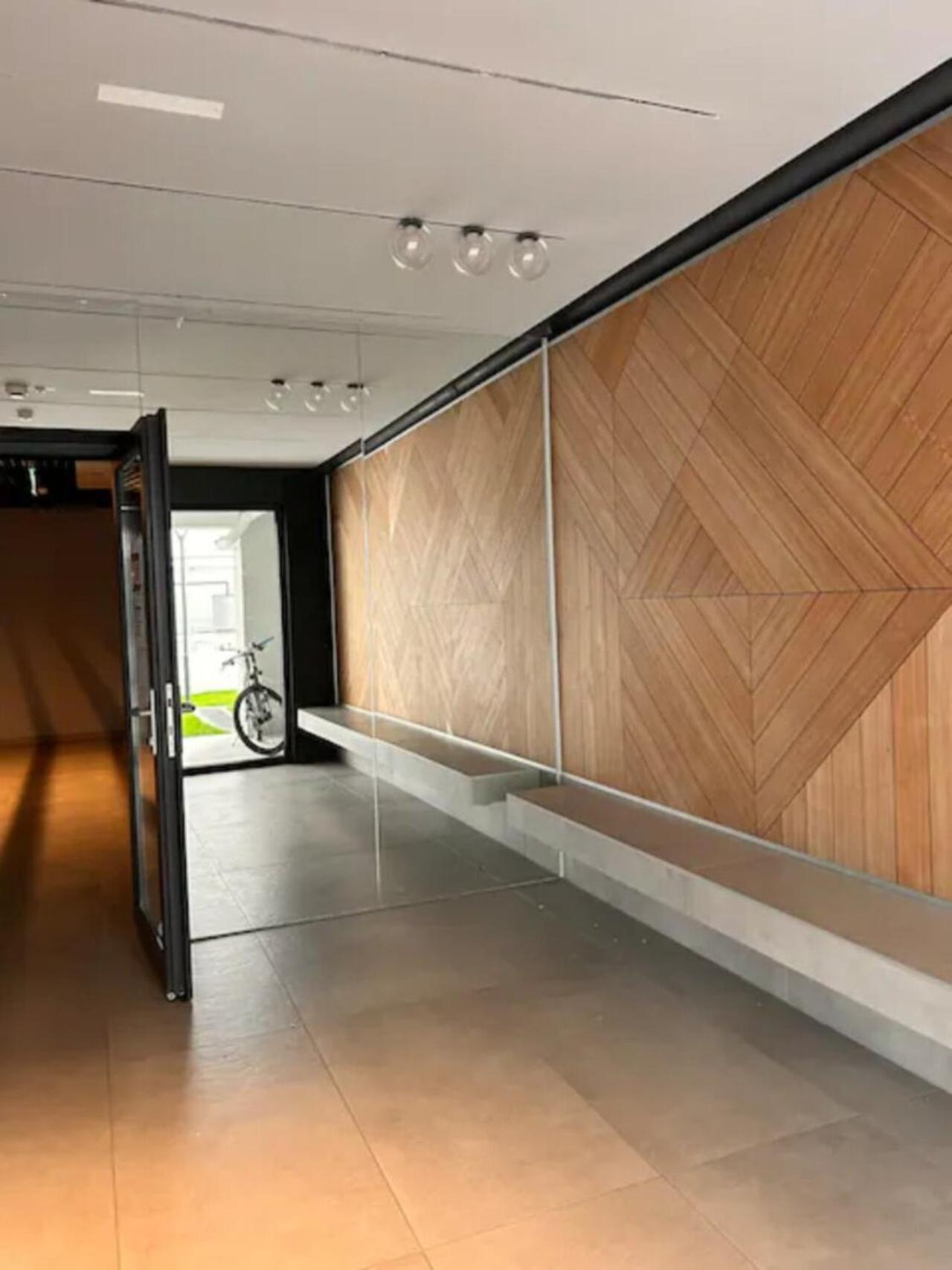 High-Rise Luxury Apartment With Free Parking Βουκουρέστι Εξωτερικό φωτογραφία